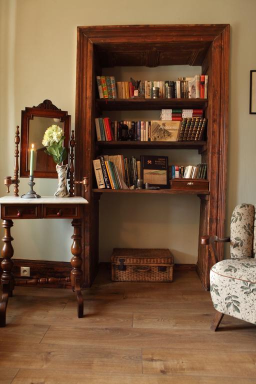 Apartmany Antik Pratterov Dom Banská Štiavnica エクステリア 写真
