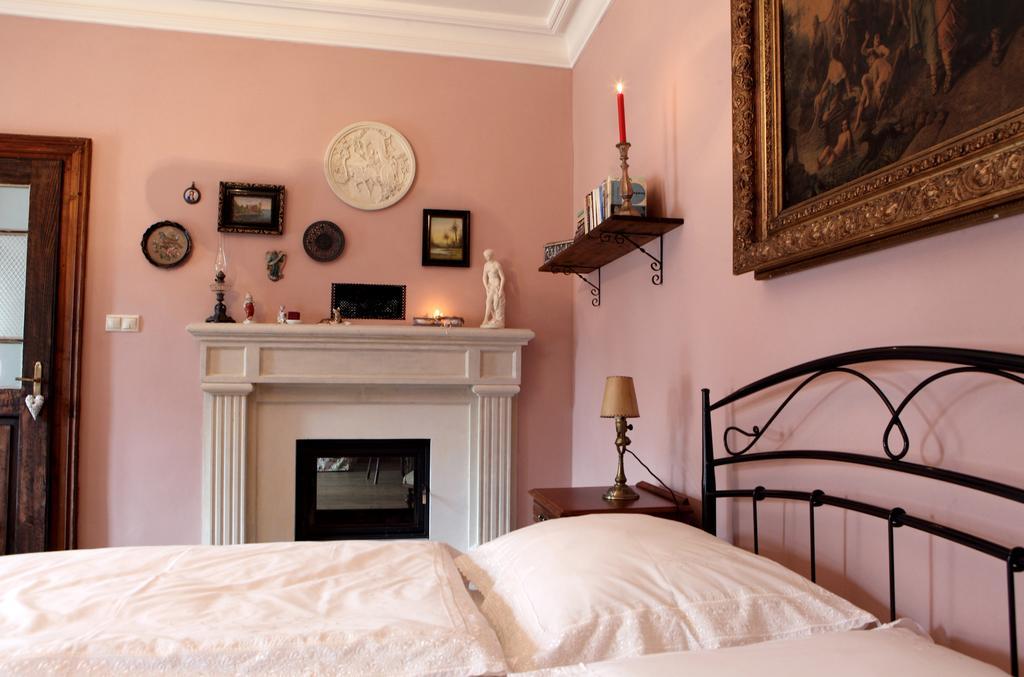 Apartmany Antik Pratterov Dom Banská Štiavnica 部屋 写真